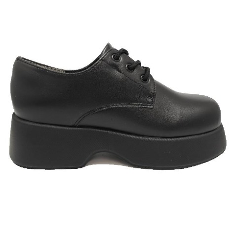 レディース　カジュアルシューズ（CECIL McBEE）