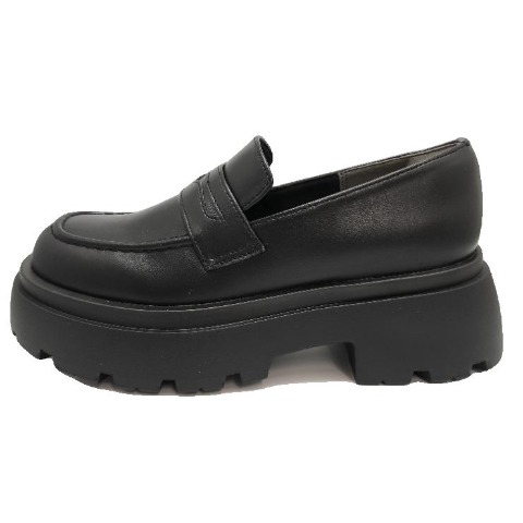 レディース　カジュアルシューズ（CECIL McBEE）