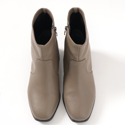 レディース　ストレッチショートブーツ（la farfa SHOES)