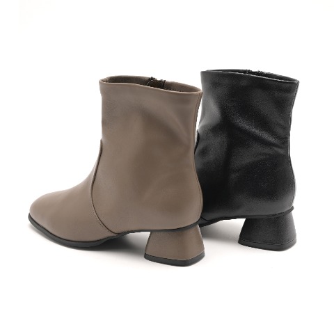 レディース　ストレッチショートブーツ（la farfa SHOES)