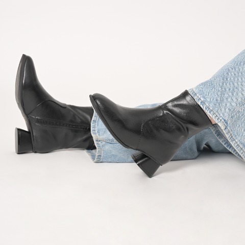 レディース　ストレッチショートブーツ（la farfa SHOES)