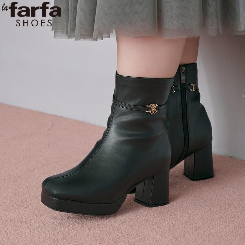 レディース　2WAYベルトショートブーツ（la farfa SHOES)