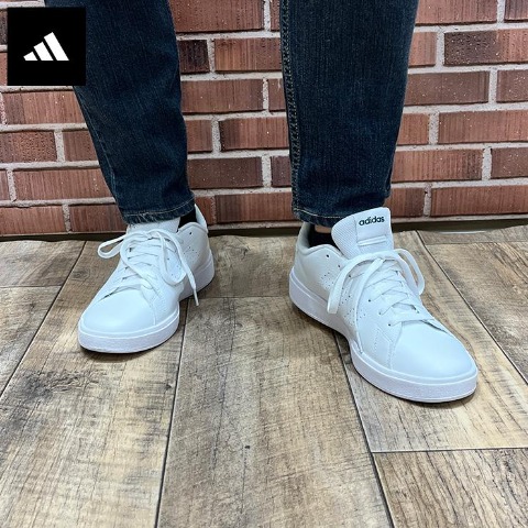 メンズ　スポーツブランドスニーカー　（260・265・270・280・adidas）