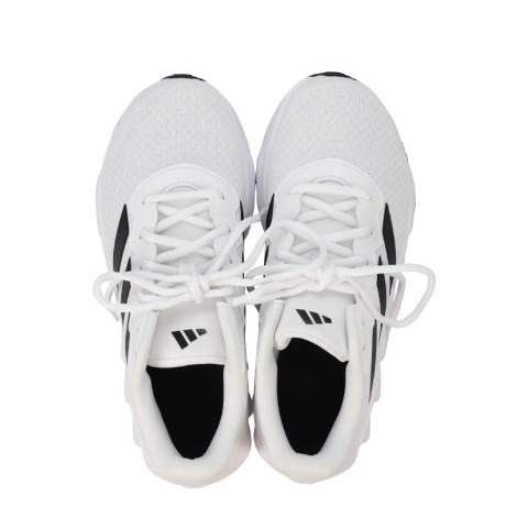 レディース　スポーツブランドスニーカー　（230・235・240・245・250・adidas）