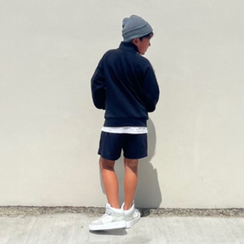 キッズ　スニーカー（21・22・23cm・GAP）