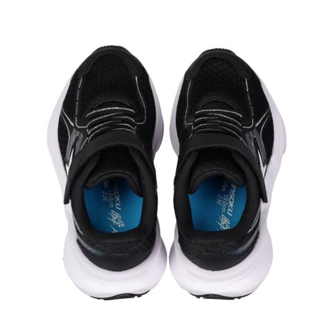 キッズ　シューズ（17・17.5・18・18.5・19・19.5・20・20.5・21cm・瞬足）