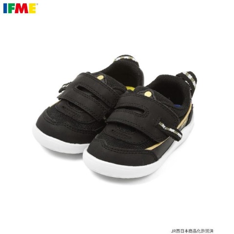 キッズ　シューズ（13・13.5・14・14.5・15cm・IFME）
