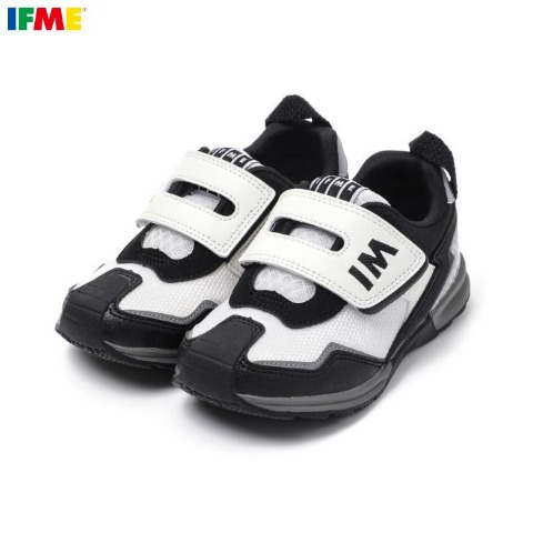 キッズ　シューズ（15.5・16・16.5・17・17.5・18cm・IFME）