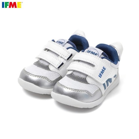 キッズ　シューズ（13・13.5・14・14.5・15cm・IFME）