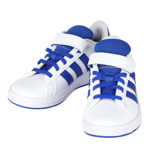 キッズ　シューズ（18・19・20・21cm・adidas）