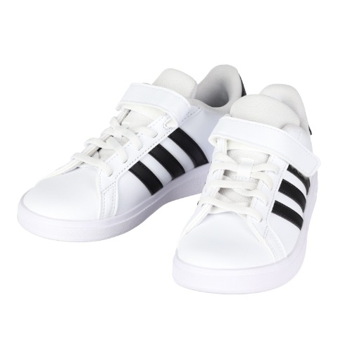 キッズ　シューズ（18・19・20・21cm・adidas）