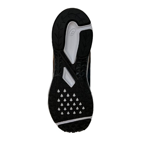 キッズ　シューズ（23・24・25cm）