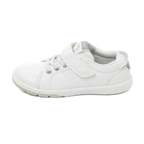 キッズ　スニーカー（15・15.5・16・16.5・17・17.5・18・18.5・19cm・IFM