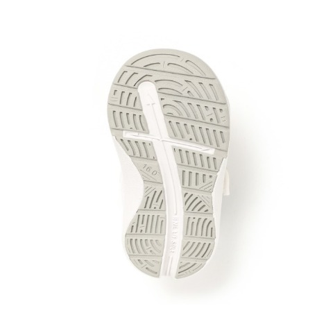 キッズ　スニーカー（15・15.5・16・16.5・17・17.5・18・18.5・19cm・IFM