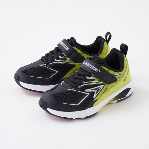 キッズ　スニーカー（瞬足）