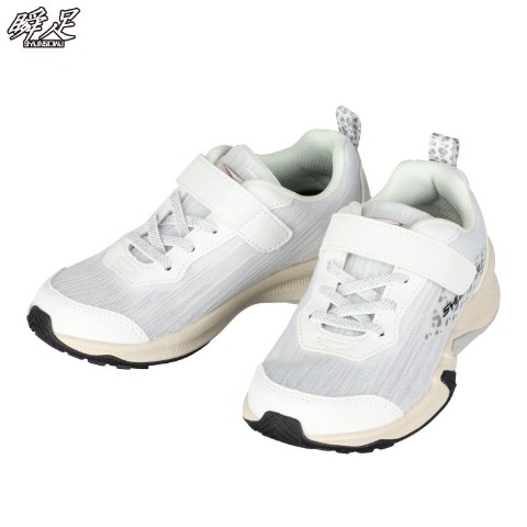 キッズ　シューズ（19・19.5・20・20.5・21・21.5・22cm・瞬足）