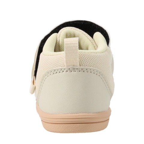 キッズ　スニーカー（13・13.5・14・14.5・15cm・瞬足）