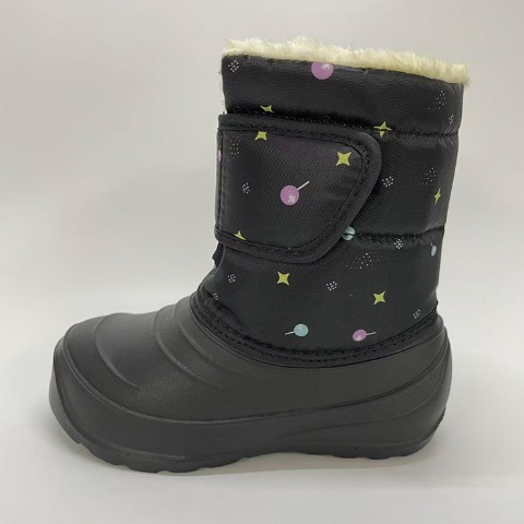 キッズ　防寒ブーツ（17・18・19cm）