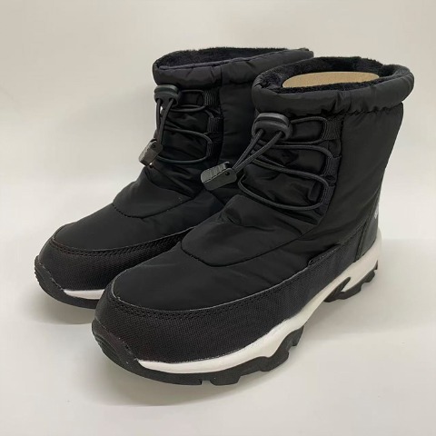 キッズ　防寒ブーツ（21・22・23・24cm）